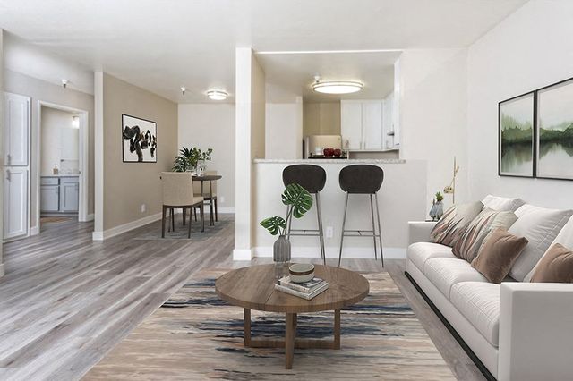 902 Davis St #894-207, San Leandro, CA 94577