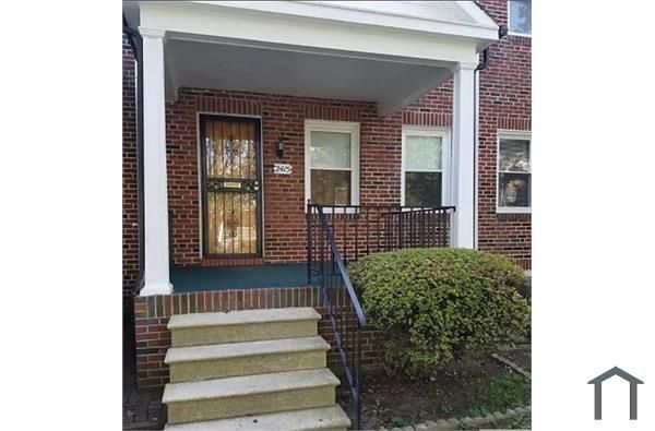 2415 Loyola Southway, Baltimore, MD 21215