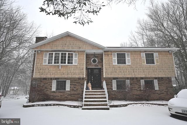 79 Foothill Rd, Albrightsville, PA 18210