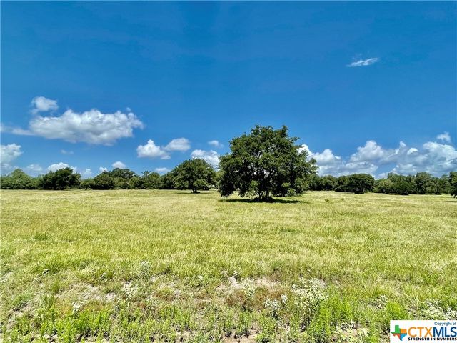 Mustang Valley Dr, Victoria, TX 77905