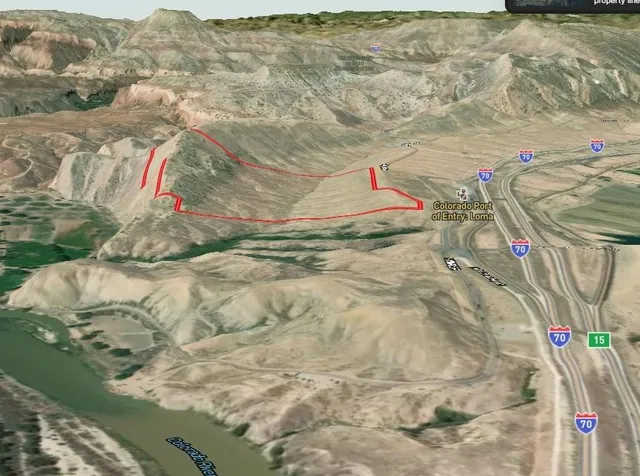 1275 Hawkeye Rd, Loma, CO 81524