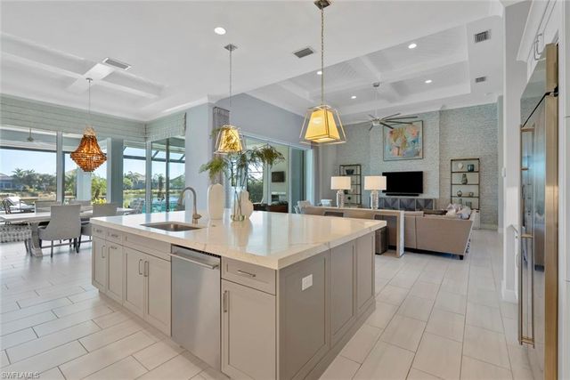6250 Lightbourn WAY, Naples, FL 34113