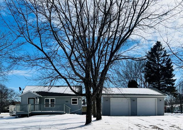 502 5th St E, Herman, MN 56248