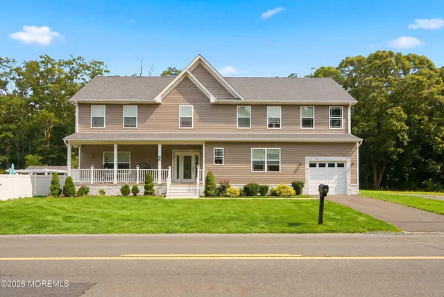 40 Gunning River Road, Barnegat, NJ 08005