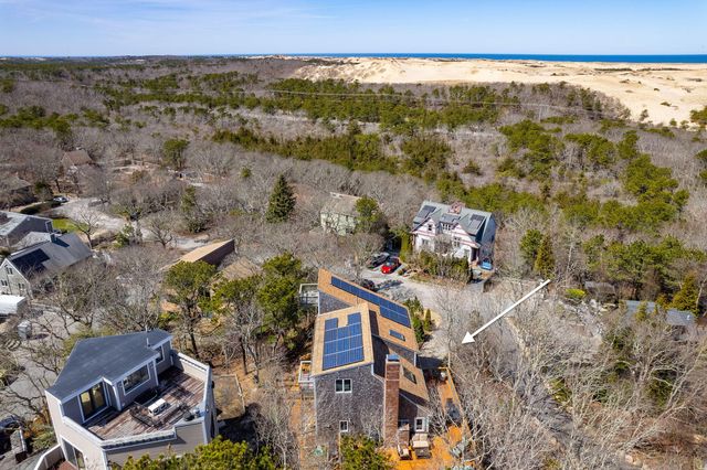 15 Somerset Road, Provincetown, MA 02657