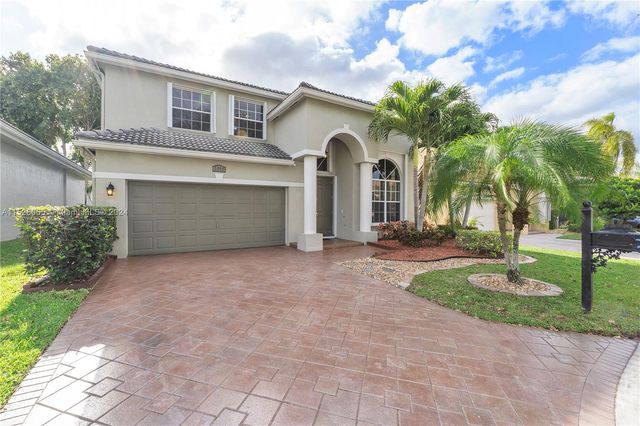 1010 NW 117th Ave, Coral Springs, FL 33071