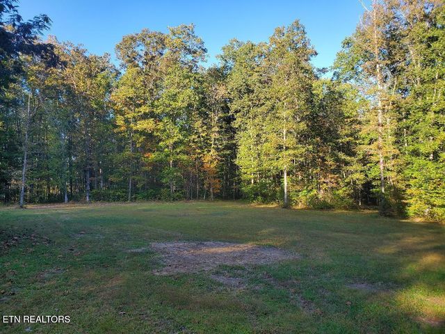 2036 Helenwood Detour Rd, Helenwood, TN 37755