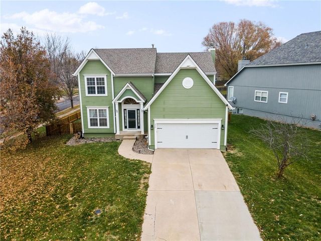 336 W  Cottonwood Dr, Raymore, MO 64083