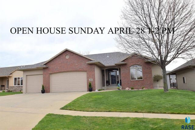 4600 S  Graystone Ave, Sioux Falls, SD 57103