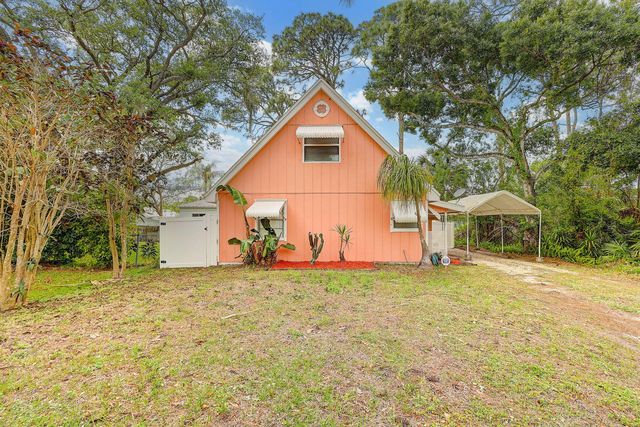 1311 25th Ct SW, Vero Beach, FL 32962