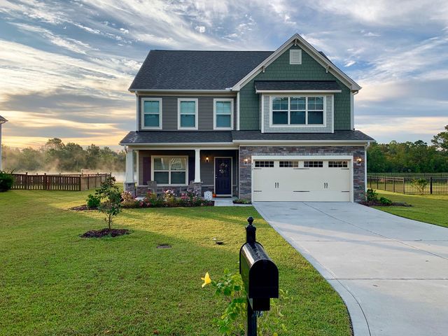 412 Canvasback Ln, Sneads Ferry, NC 28460