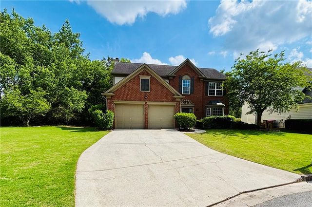 655 Wellingbrough Ct, Alpharetta, GA 30005