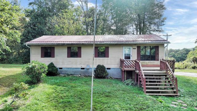 204 Wallace Ave, Spruce Pine, NC 28777
