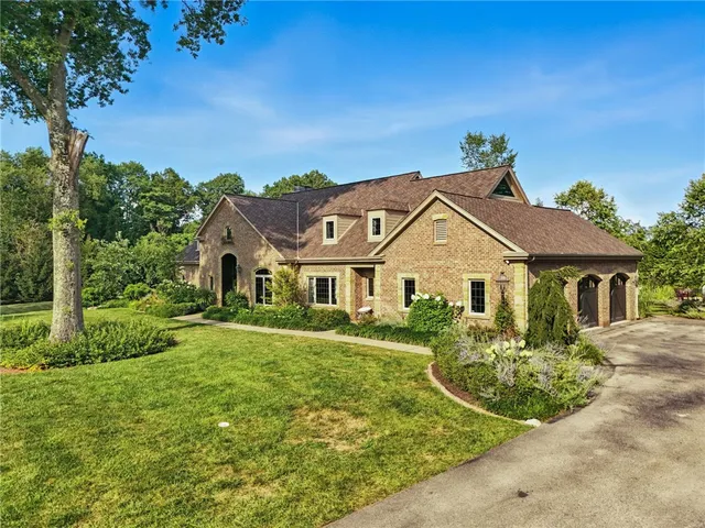 240 Old Mill Rd, Pittsburgh, PA 15238