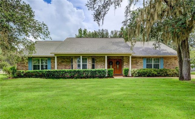1990 Marsh Hen Vlg, Deland, FL 32720