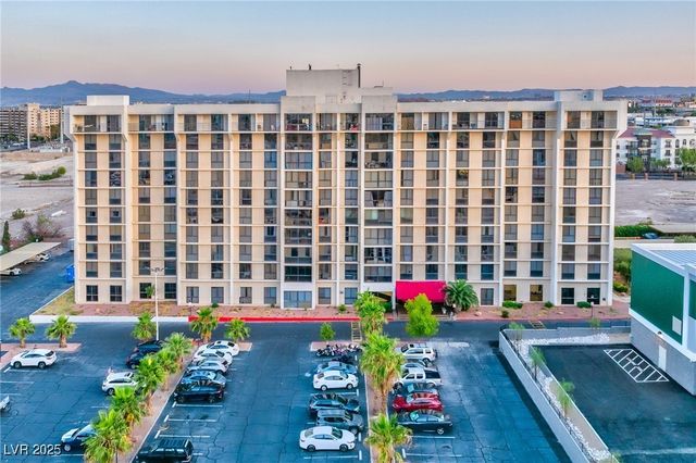 3930 University Center Dr #603, Las Vegas, NV 89119