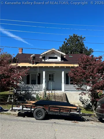 265 Osborne Ave, Madison, WV 25130
