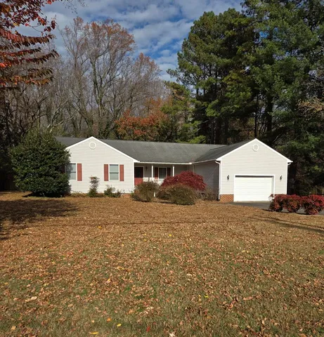 15439 Kings Hwy, Montross, VA 22520