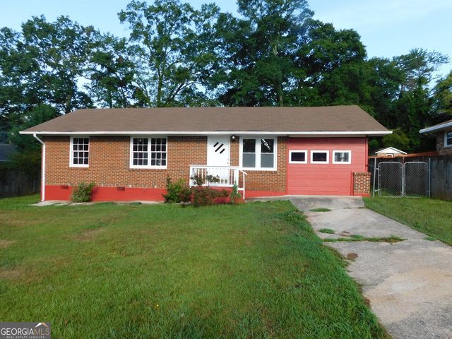 5243 Eubanks Dr, Morrow, GA 30260