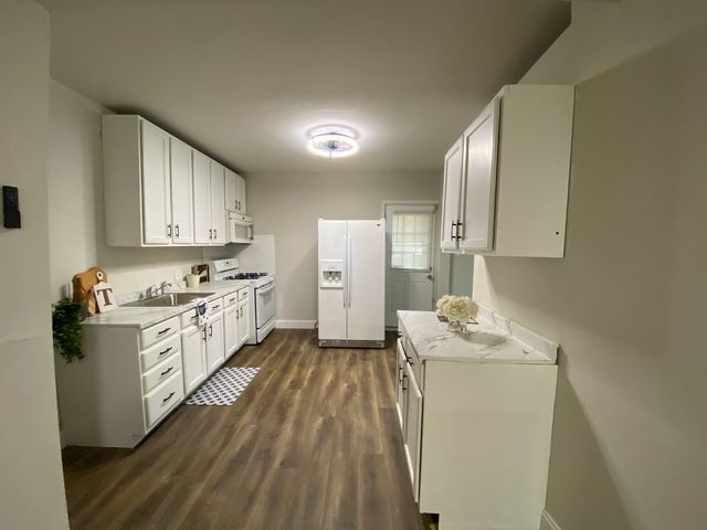 724 E  35th St, Baltimore, MD 21218
