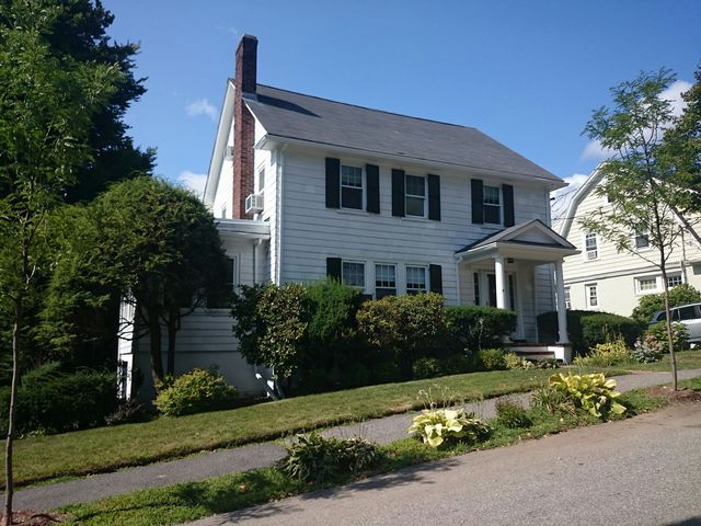 18 Somerset Rd, Brookline, MA 02445