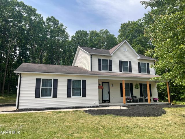116 Alba Dr, Lilly, PA 15938