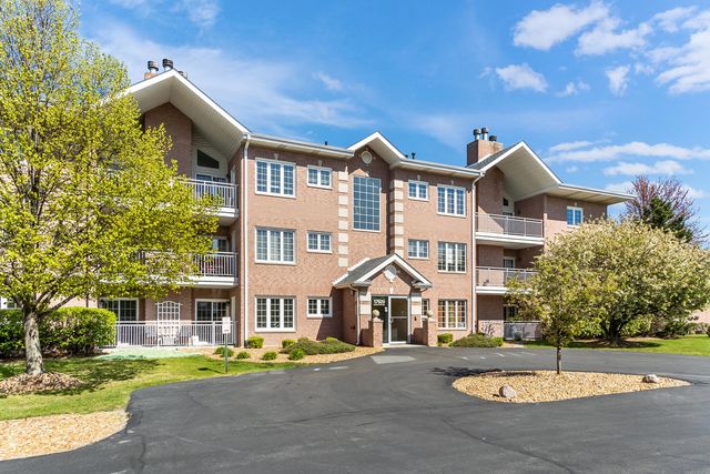 17920 Settlers Pond Way  #3D, Orland Park, IL 60467