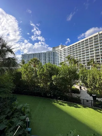 1500 Bay Rd #264S, Miami Beach, FL 33139
