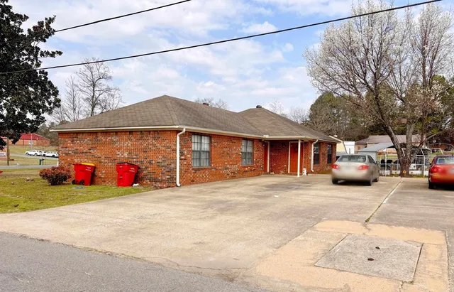 1065 1075th Vw #406, Morrilton, AR 72110