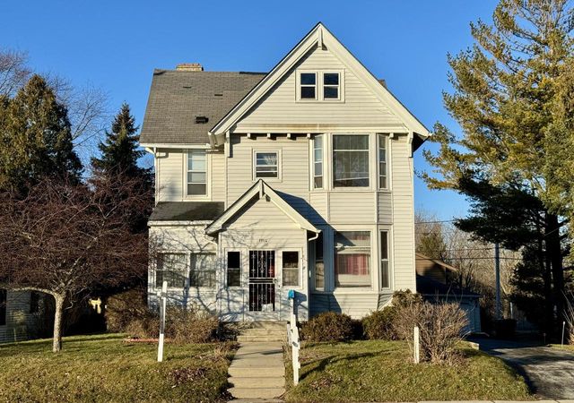 1114 North Chicago AVENUE, South Milwaukee, WI 53172