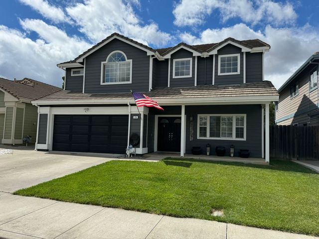 155 Victoria Ct, Dixon, CA 95620