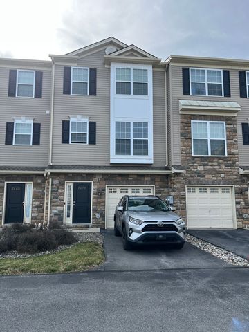 7470 Pioneer Dr, Macungie, PA 18062