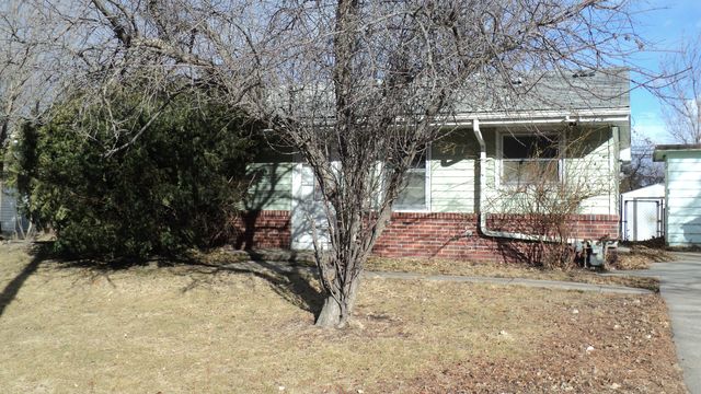 3210 NW 49th St, Lincoln, NE 68524