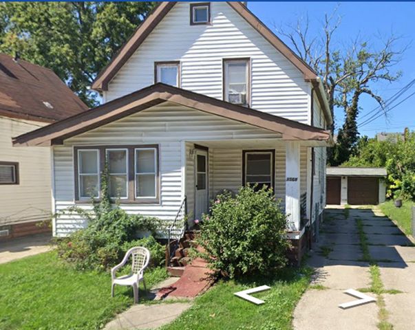3568 W  63rd St, Cleveland, OH 44102