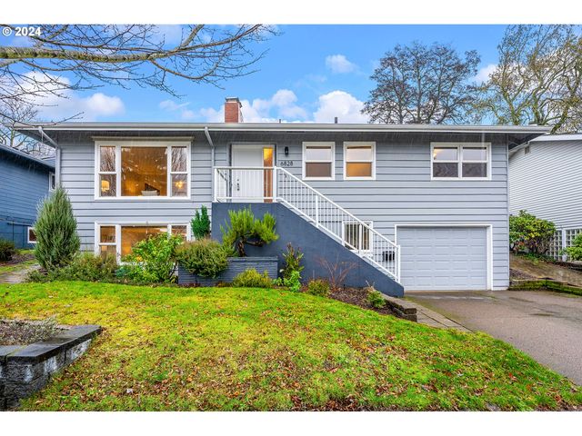 6828 SW 14th Ave, Portland, OR 97219
