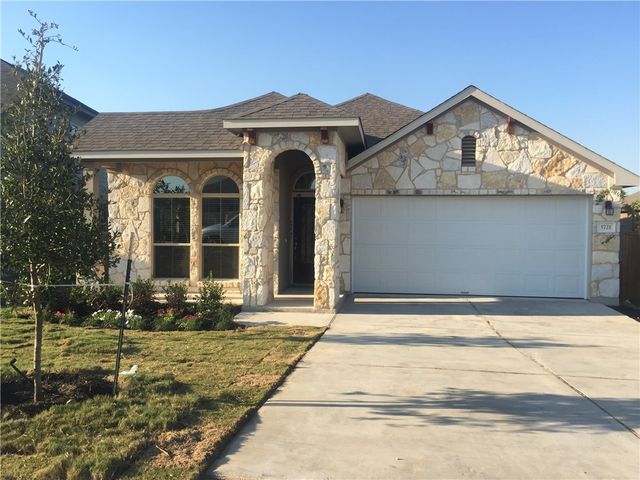 5721 Scenic Lake Dr, Georgetown, TX 78626