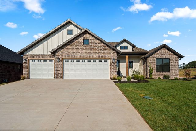 1601 S Crepe Myrtle Lane, Springfield, MO 65809