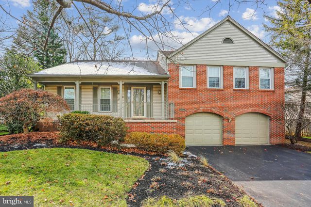 10 Yearling Ct, Rockville, MD 20850
