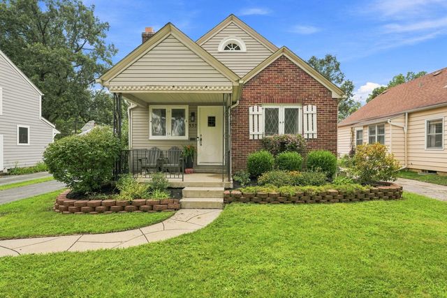 557 Fallis Rd, Columbus, OH 43214