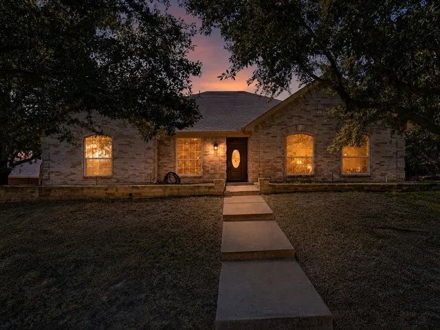 2018 Timber Cove Ct, Weatherford, TX 76087