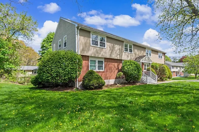 621 S  Main St #C, Haverhill, MA 01835