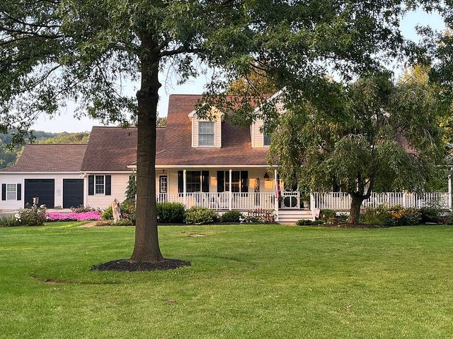 80 N  Blainsport Rd, Reinholds, PA 17569