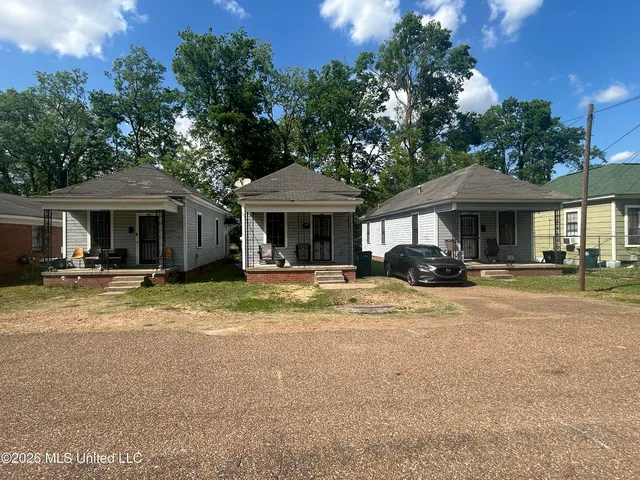 430 W  Martin Luther King Jr Dr #428-432, Greenwood, MS 38930