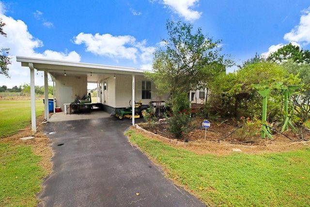 2604 E  Trapnell Rd, Plant City, FL 33566