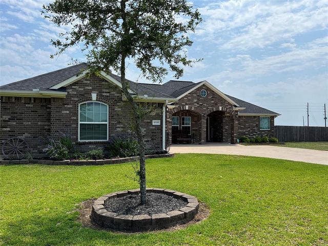 10335 Filly Dr, Needville, TX 77461