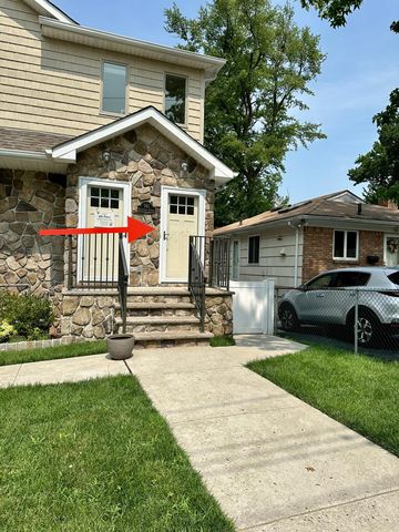 161 Edgegrove Ave, Staten Island, NY 10312