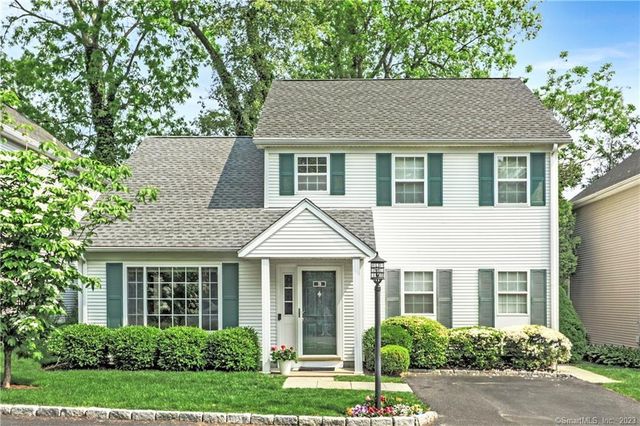 49 Top Gallant Rd #19, Stamford, CT 06902