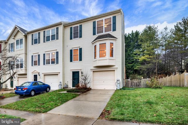 11908 White Heather Rd, Hunt Valley, MD 21030