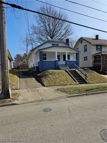 403 Noble Ave, Akron, OH 44320