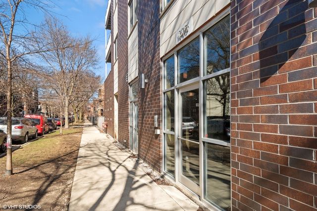 1605 N  Oakley Ave #2, Chicago, IL 60647